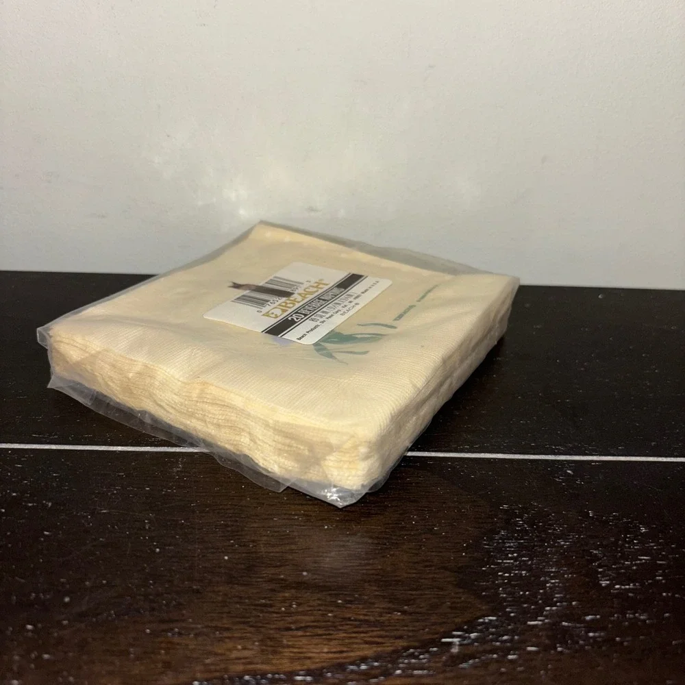 Vintage Beach‎ Beverage Napkins | 20 Count | Cream Floral Iris | NWT